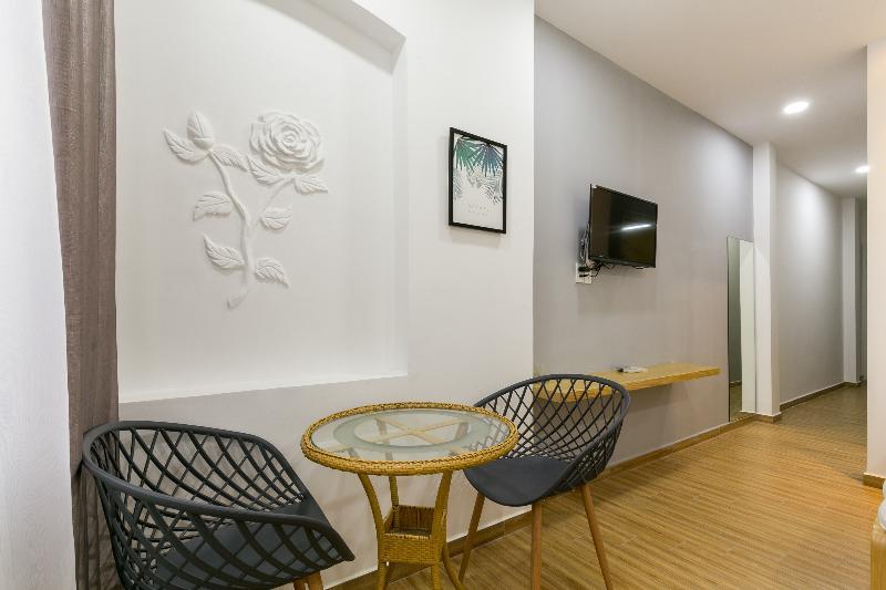 Oyo 414 Saigon Home Ciudad Ho Chi Minh  Exterior foto